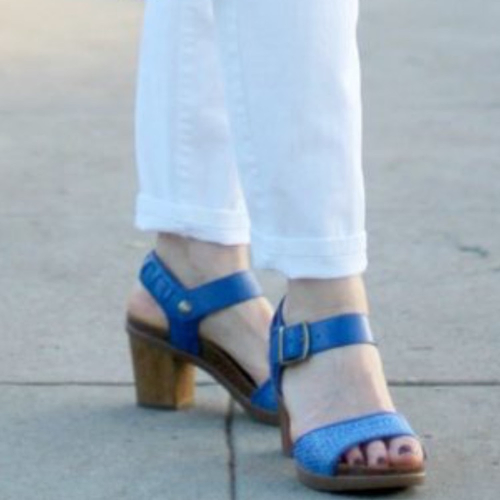 Dansko Debby Block Heel Leather Sandal Blue Raffia